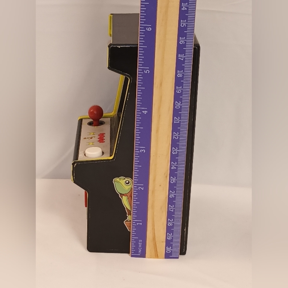𝐅𝐫𝐨𝐠𝐠𝐞𝐫 & 𝐒𝐩𝐚𝐜𝐞 𝐈𝐧𝐯𝐚𝐝𝐞𝐫𝐬 𝐑𝐞𝐭𝐫𝐨 𝐌𝐢𝐧𝐢 𝐀𝐫𝐜𝐚𝐝𝐞𝐬 - Picture 14 of 15